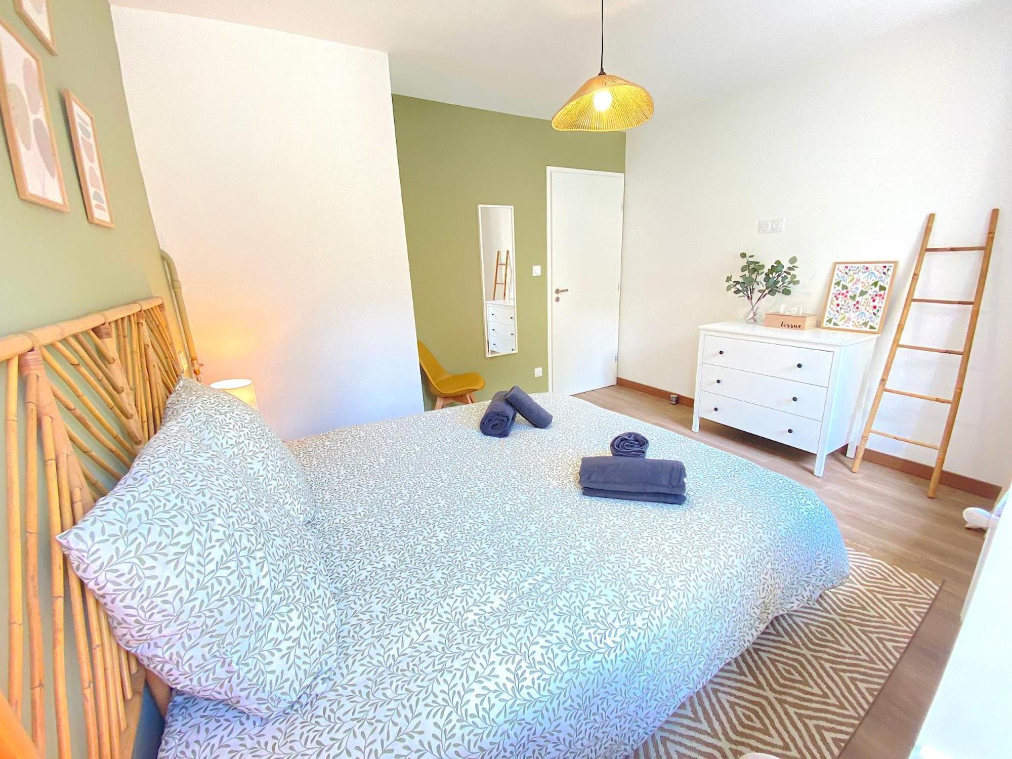 L'Essentiel - Cocon Lumineux Au Coeur De Hauteville Extérieur photo